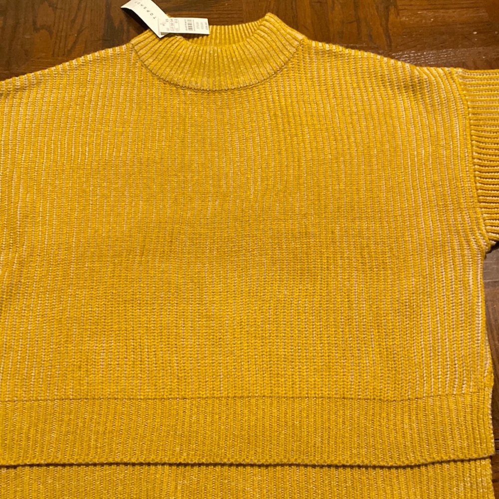 Top shop 100% acrylic gold sweater, NWT